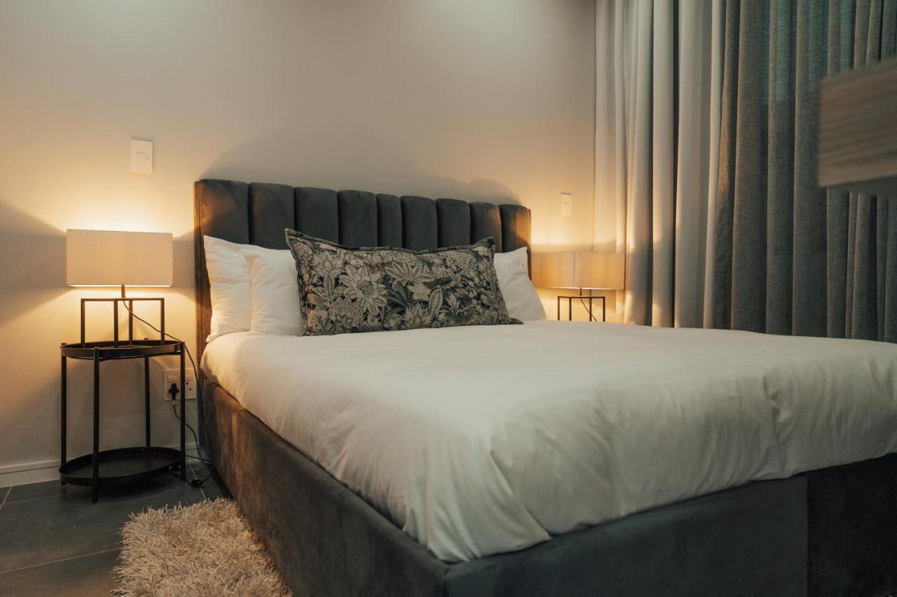 Reserved Suites Illovo Γιοχάνεσμπουργκ Εξωτερικό φωτογραφία