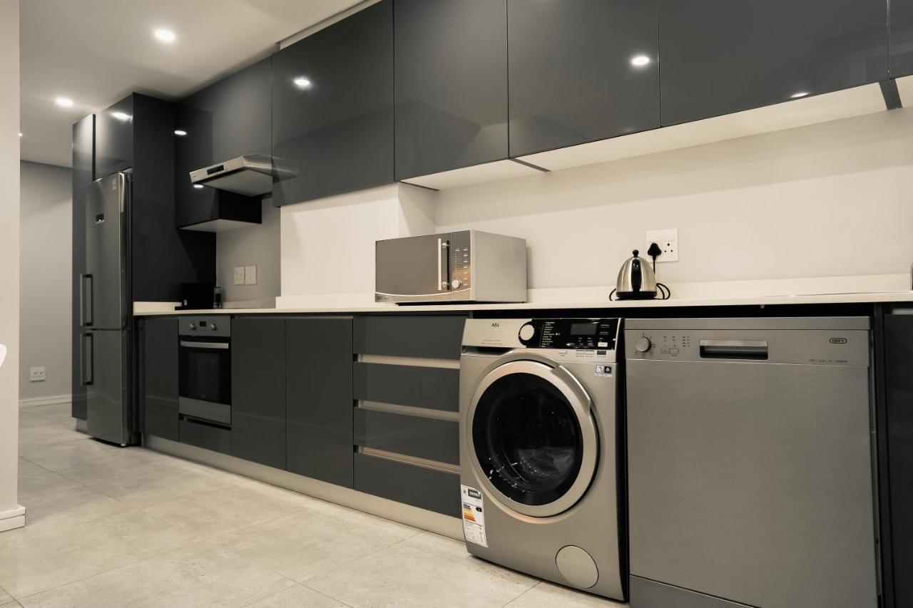 Reserved Suites Illovo Γιοχάνεσμπουργκ Εξωτερικό φωτογραφία