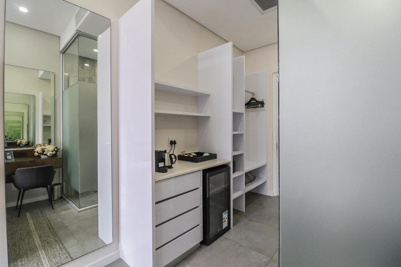 Reserved Suites Illovo Γιοχάνεσμπουργκ Εξωτερικό φωτογραφία